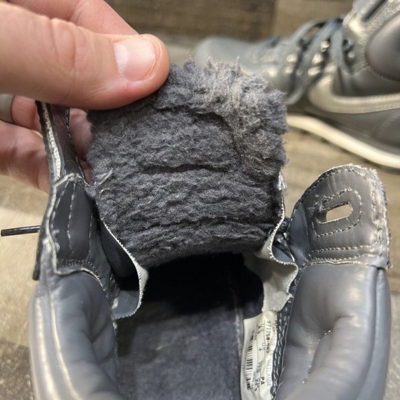 Womens Nike Snow Waffle CL 371758 002 Dark Grey 2009 Boots Sneakers Size 6.5. - Picture 6 of 9